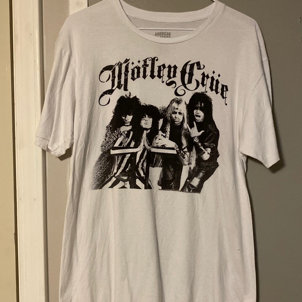 Motley Crue white shirt